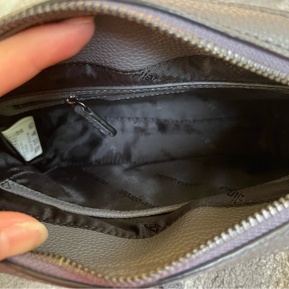 Pierre Cardin Paris Sling bag - Picture 7 of 9